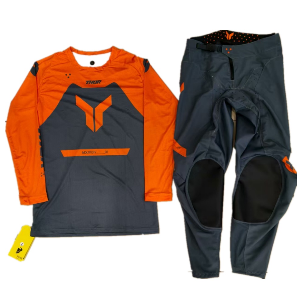 ชุดอุปกรณ์แข่งรถมอเตอร์ไซค์ออฟ - Motorcycle Gear Full Suit บทวิจารณ์และราคา